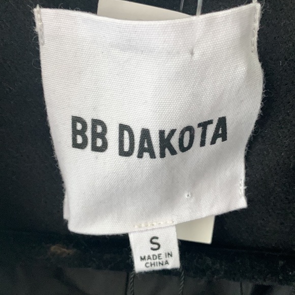 Black BB Dakota coat - Picture 2 of 11
